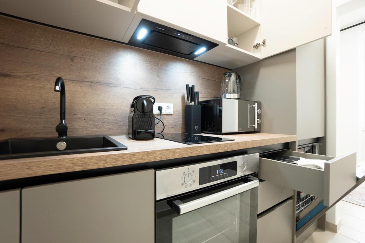 Modern With A Balcony Near Belvedere * Vienne