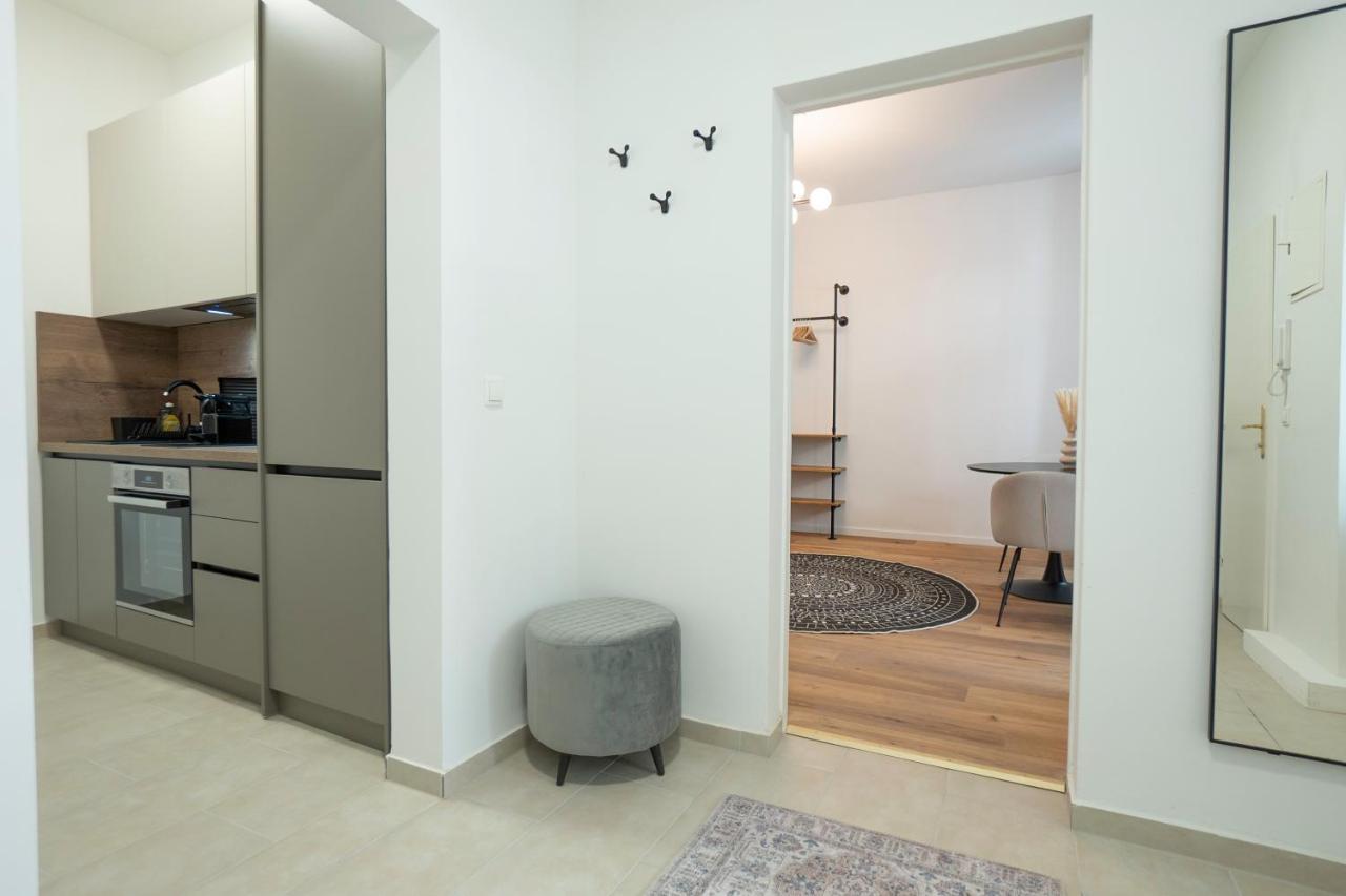 Appartement Modern With A Balcony Near Belvedere *