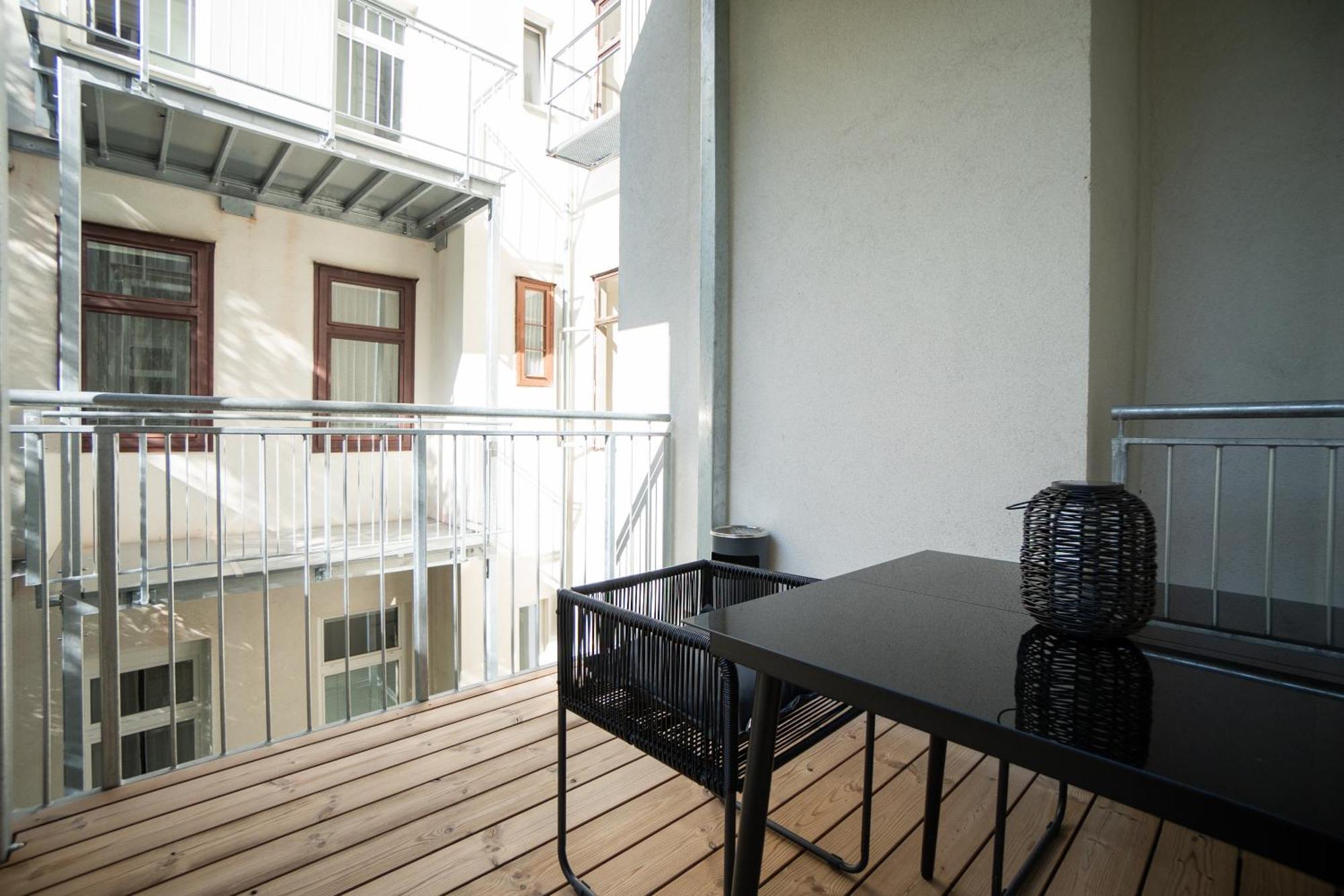 Modern With A Balcony Near Belvedere Vienne